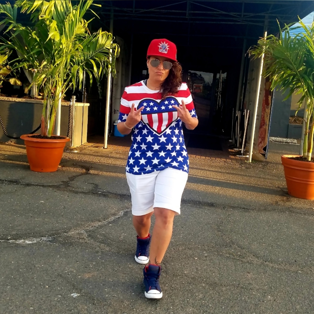 Love Moschino "Love In The USA" Graphic Tee - Picture 4 of 4